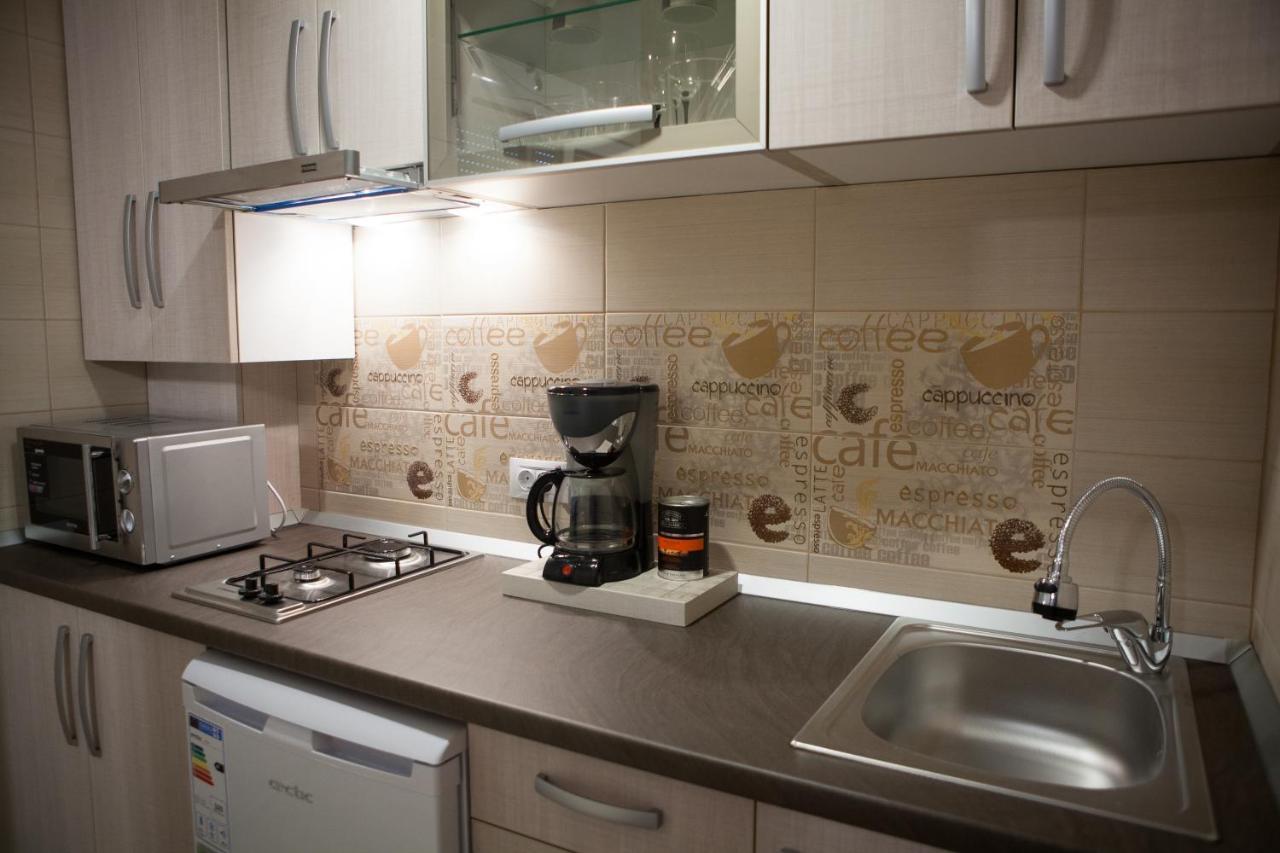 Lvc,Lac & Nyc Apartshotel Faleza Galaţi Extérieur photo