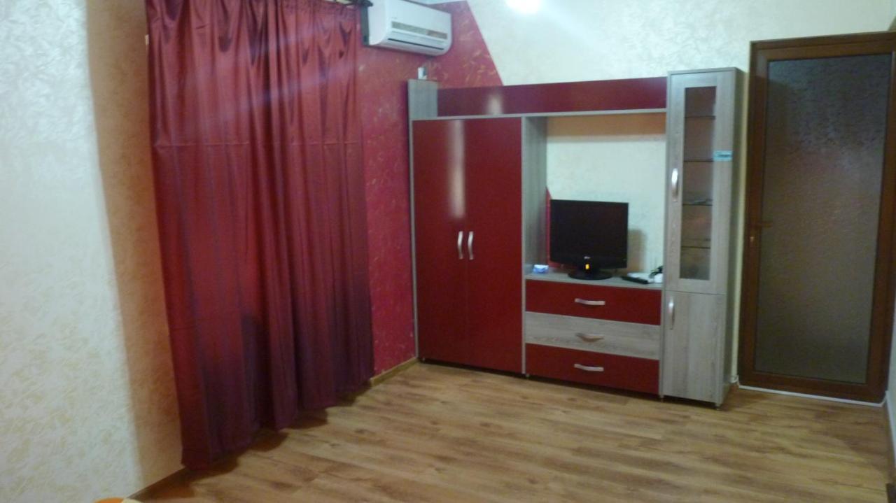 Lvc,Lac & Nyc Apartshotel Faleza Galaţi Extérieur photo